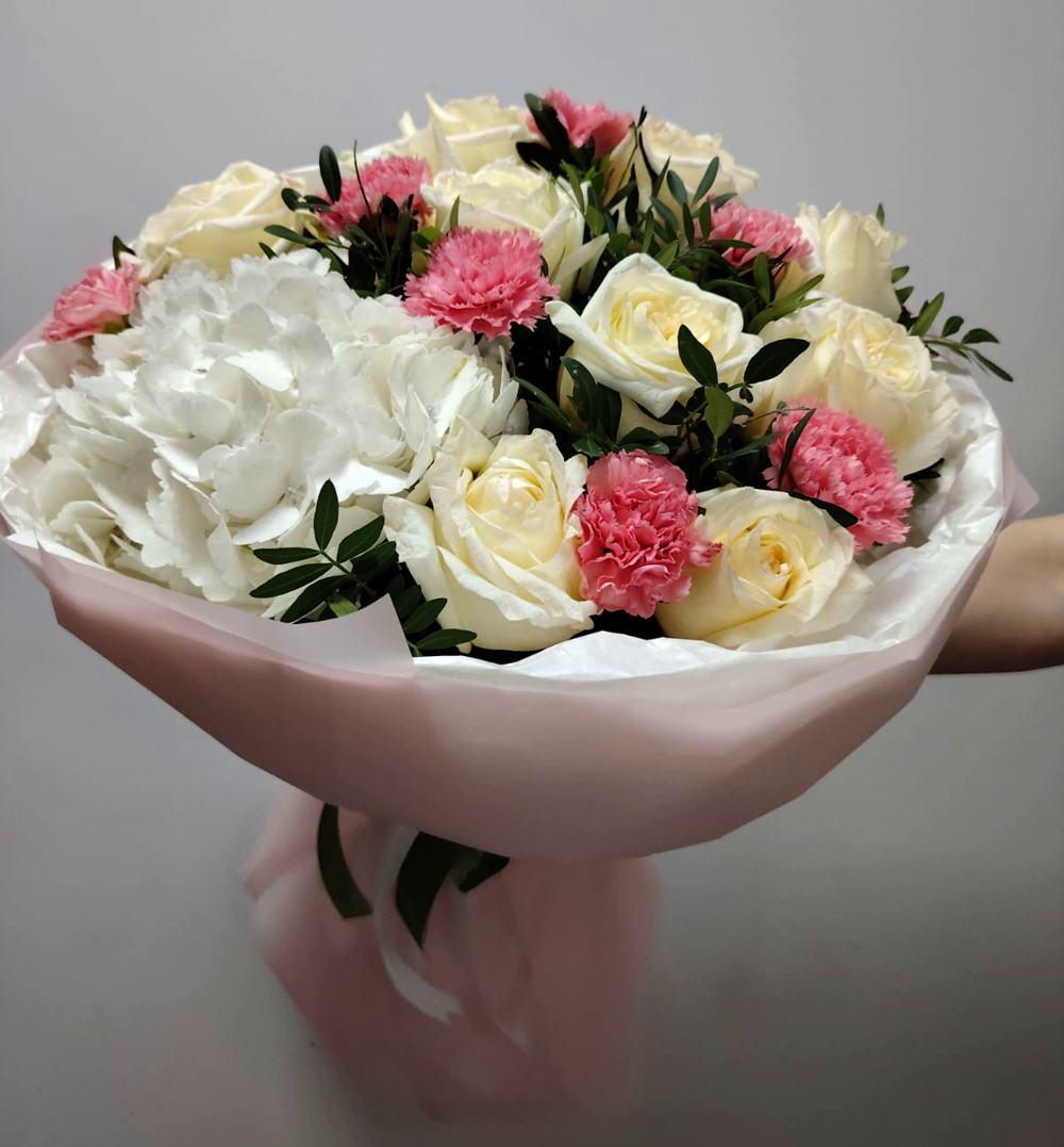 Букет "Нежная гортензия"